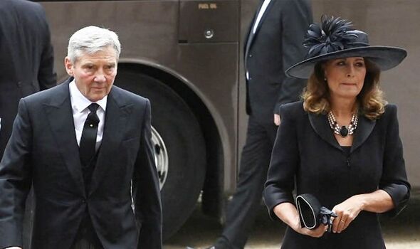 Prindërit e Kate Middleton i thonë lamtumirë Mbretëreshës Elizabeth