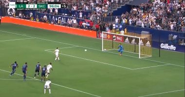 VIDEO/ “Panenka” më e dobët që mund të keni parë, Chicharito lë nam