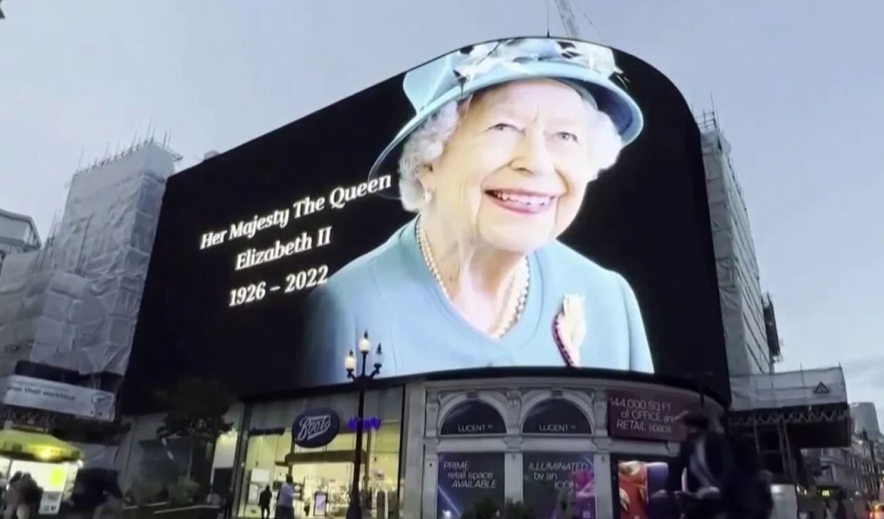 “Një republikë që donte një mbretëreshë”, Amerika nderon Elizabeth