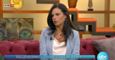 Si të rigjenerojmë lëkurën e thatë pas pushimeve? Ekspertja ndan këshillat