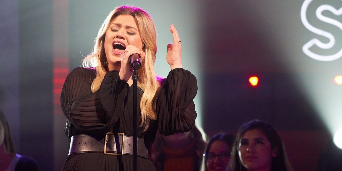 Kelly Clarkson Delivered One Of The Most Heartfelt Performances Of Her ...