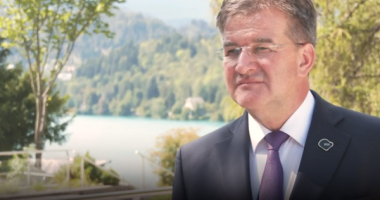 Vizitat e shpeshtuara të Lajçakut në Prishtinë, po shihen si presion i ri