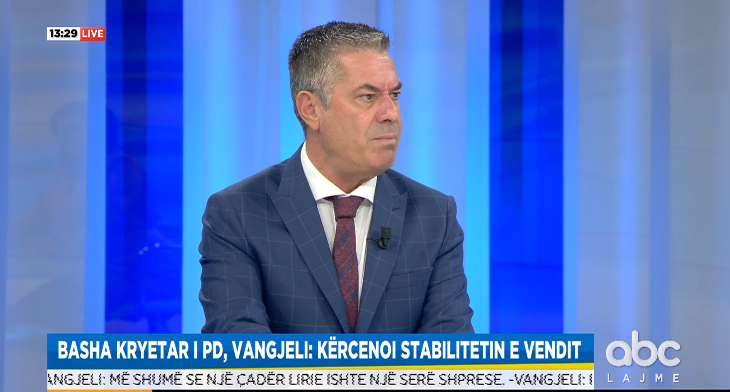 Vangjeli: Berisha s’do ta kalojë dot Adriatikun, Basha rikthehet, por jo si politikan