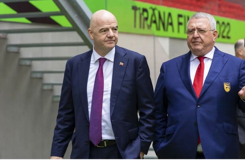 Presidenti i FIFA-s në Tiranë, takohet me Dukën dhe kryeministrin Rama
