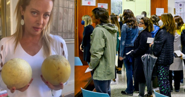 VIDEO/ Voton e fundit nga politikanët, mesazhi “i koduar” i Giorgia Melonit, shfaqet me dy pjepra në duar