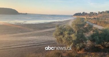 Thahet Laguna e Nartës, shkak ngrohja globale dhe aktiviteti i bizneseve aty pranë