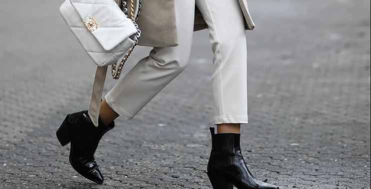 10 çizmet me stil që do të veshim kur temperaturat të ulen