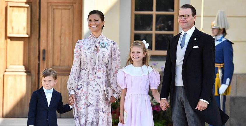 Befason Princesha e Suedisë, fotografon fëmijët e saj duke mbledhur mollë