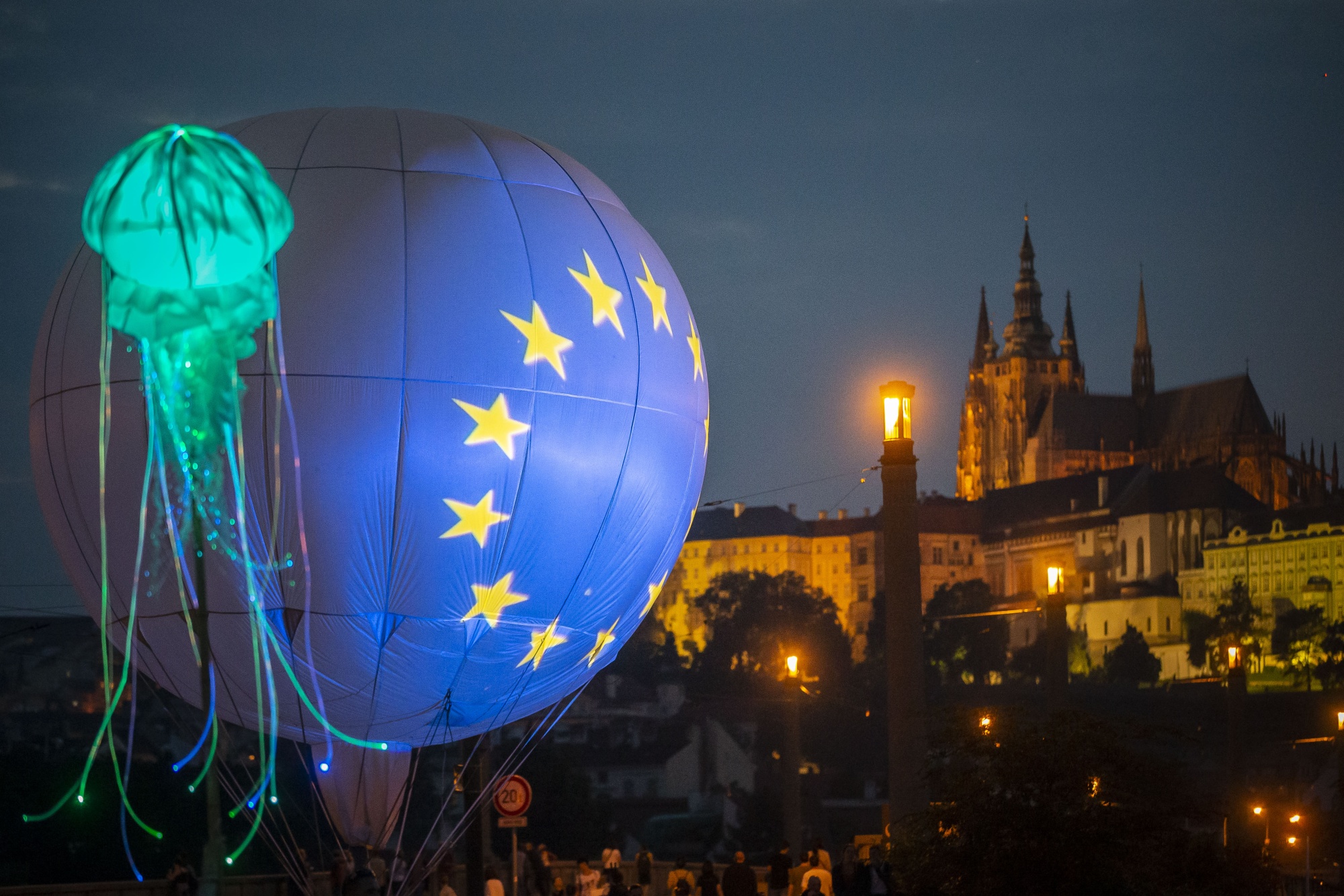 Nga Praga nis krijimi i Komunitetit Politik Evropian, çfarë pritet të sjellë ai