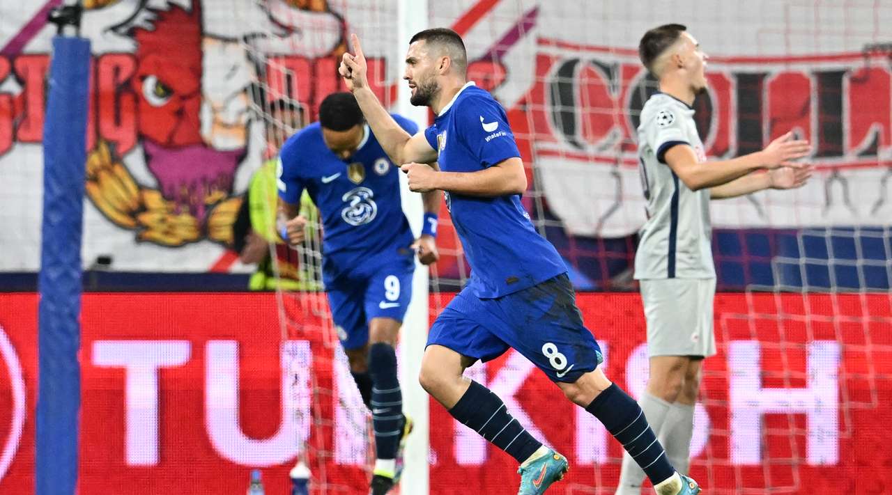 VIDEO/ Chelsea bën detyrën dhe siguron kualifikimin