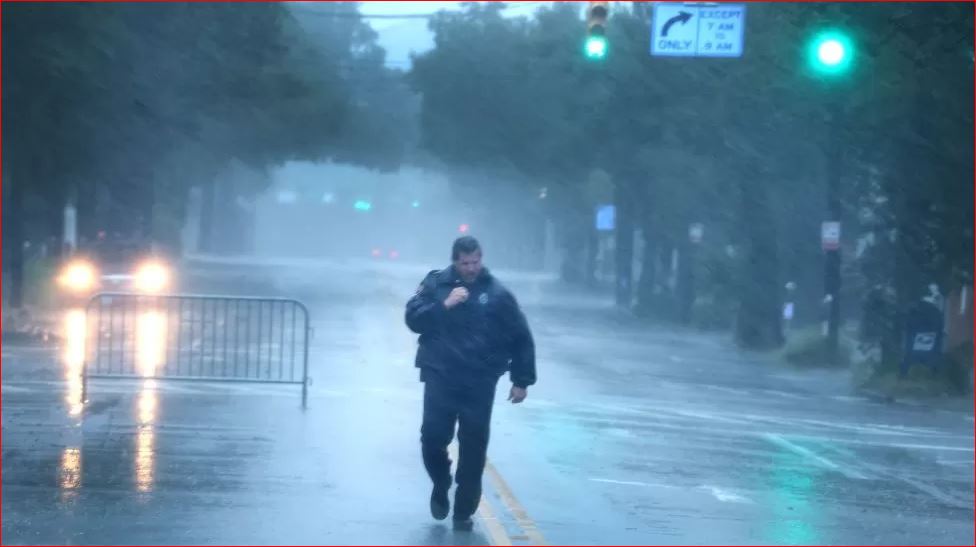 Pas tmerrit që shkaktoi në Florida, uragani “Ian” godet Karolinën e Jugut