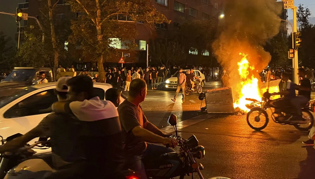 OKB: 23 fëmijë të vrarë gjatë protestave në Iran