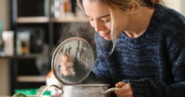 Çfarë duhet të bëni që mos shtoni në peshë gjatë dimrit