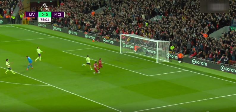VIDEO/ Shpërthen festa në Anfield, Liverpool ndëshkon City-n