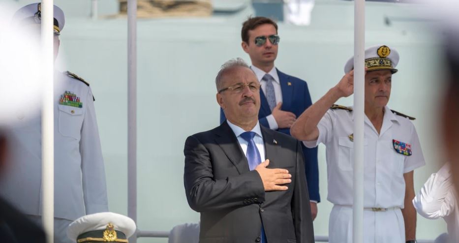 Ministri rumun jep dorëheqje për shkak të deklaratave lidhur me Ukrainën