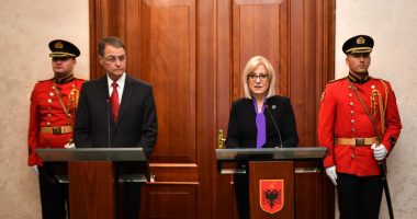 Zyrtari kanadez vizitë në Tiranë, Anthony Rota: Kanadaja, vend mik dhe partner i çmuar i Shqipërisë