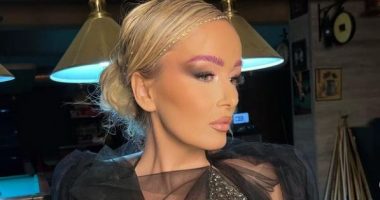 Tërhoqi vëmendje me vetullat në ngjyrë rozë, Adriana Matoshi zbulon arsyen prekëse