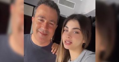 Tregon se ka gjetur punë në internet, Aleksia Peleshi “përplaset” me ndjekësit: Ti, vajza e ministrit…