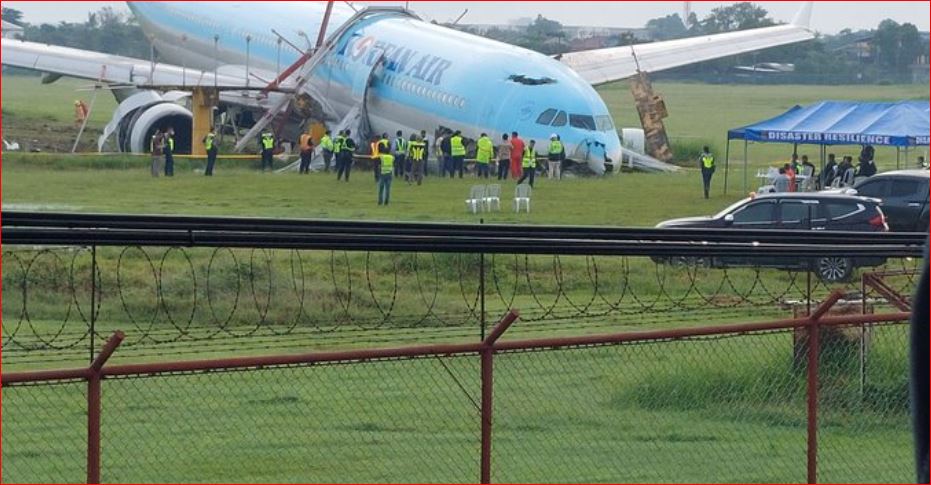 VIDEO/ Avioni me 173 pasagjerë dështon të ulet, rrëshqet nga pista