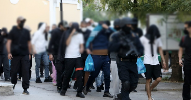 “Biografia” e pasur e bandës shqiptare të drejtuar nga “Esko”, financues të sulmit me bombë ndaj ish-kryeministrit grek