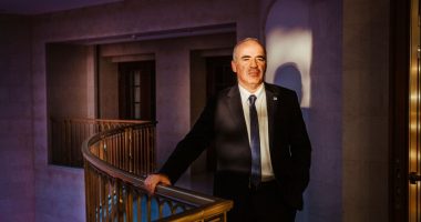 Garry Kasparov jep datën:Kur shkërmoqet regjimi i Vladimir Putinit