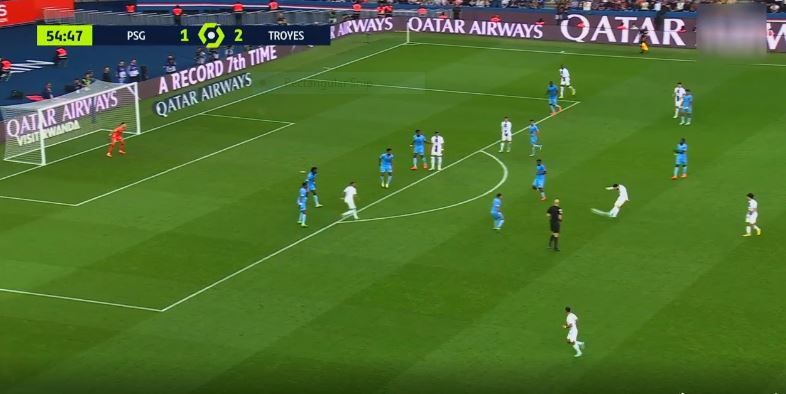 VIDEO/ Shijoni supergolin e Messit