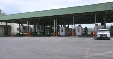 Tentoi të kalonte 400 litra naftë të kontrabanduar, i vihen prangat 30-vjeçarit në Morinë