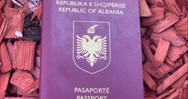 “Pasaportat e arta” fusin në sherr Shqipërinë me BE-në