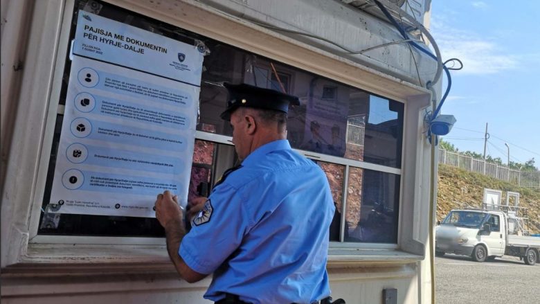 Vetëm 15 serbë u pajisën me targat “RKS”, qeveria e Kosovës s’ndryshon qëndrim për afatin