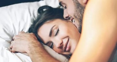 6 përfitime që mund t’i ndodhin trupit tuaj nëse bëni seks në mëngjes