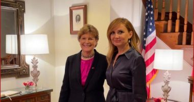 Jorida Tabaku takon senatoren amerikane: Një nga zërat më të fortë të rritjes së pranisë së SHBA në rajon