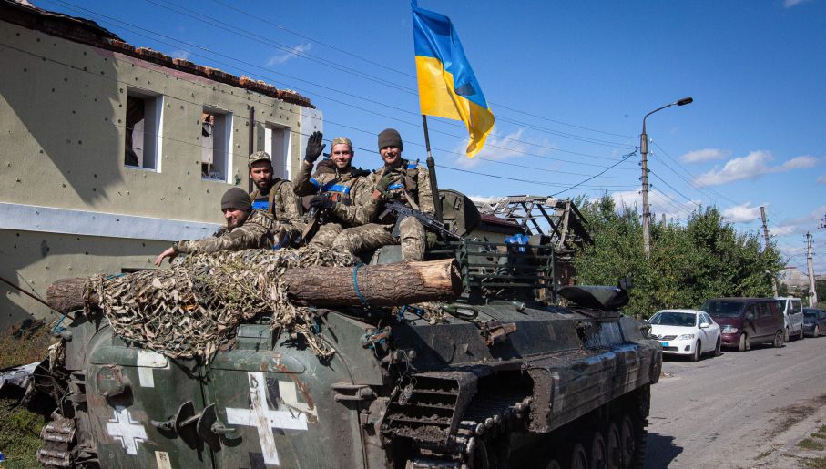 Rusia pranon dështimin në qytetin që aneksoi, ushtarët largohen nga frika e rrethimit prej ukrainasve