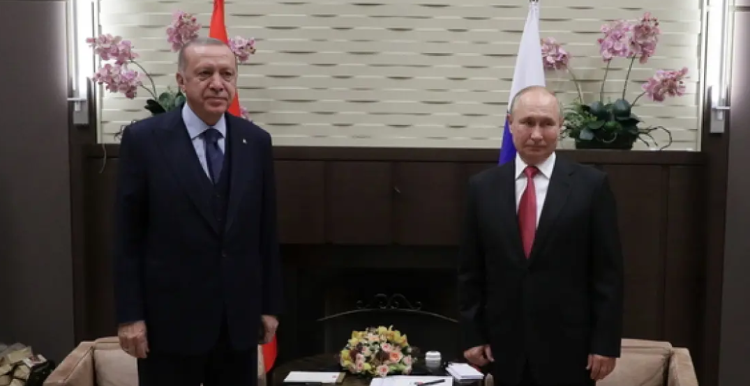 Miqtë “bëhen bashkë”, Erdogani flet në telefon me Putinin