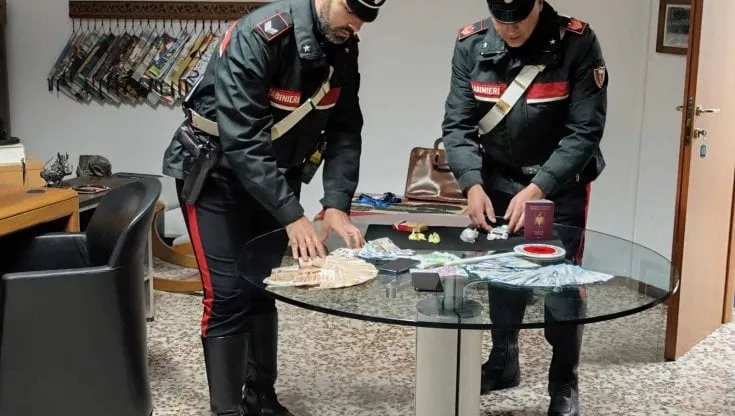 Policia italiane aksion kundër lëndëve narkotike, 3 shqiptarë përfundojnë në pranga