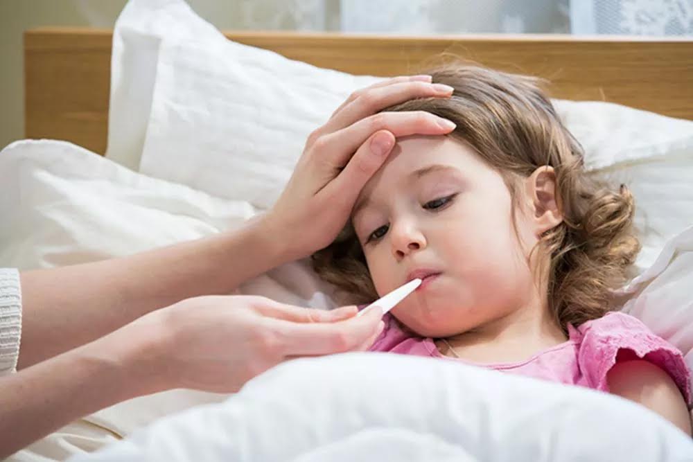 Tre këshilla që fëmijët tuaj të mos sëmuren shpesh