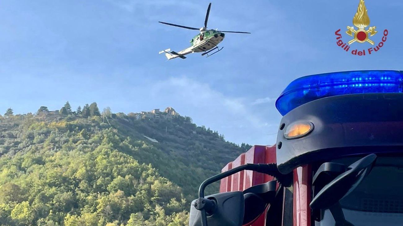 Zhduket helikopteri me 7 persona në jug të Italisë, mes tyre 2 fëmijë
