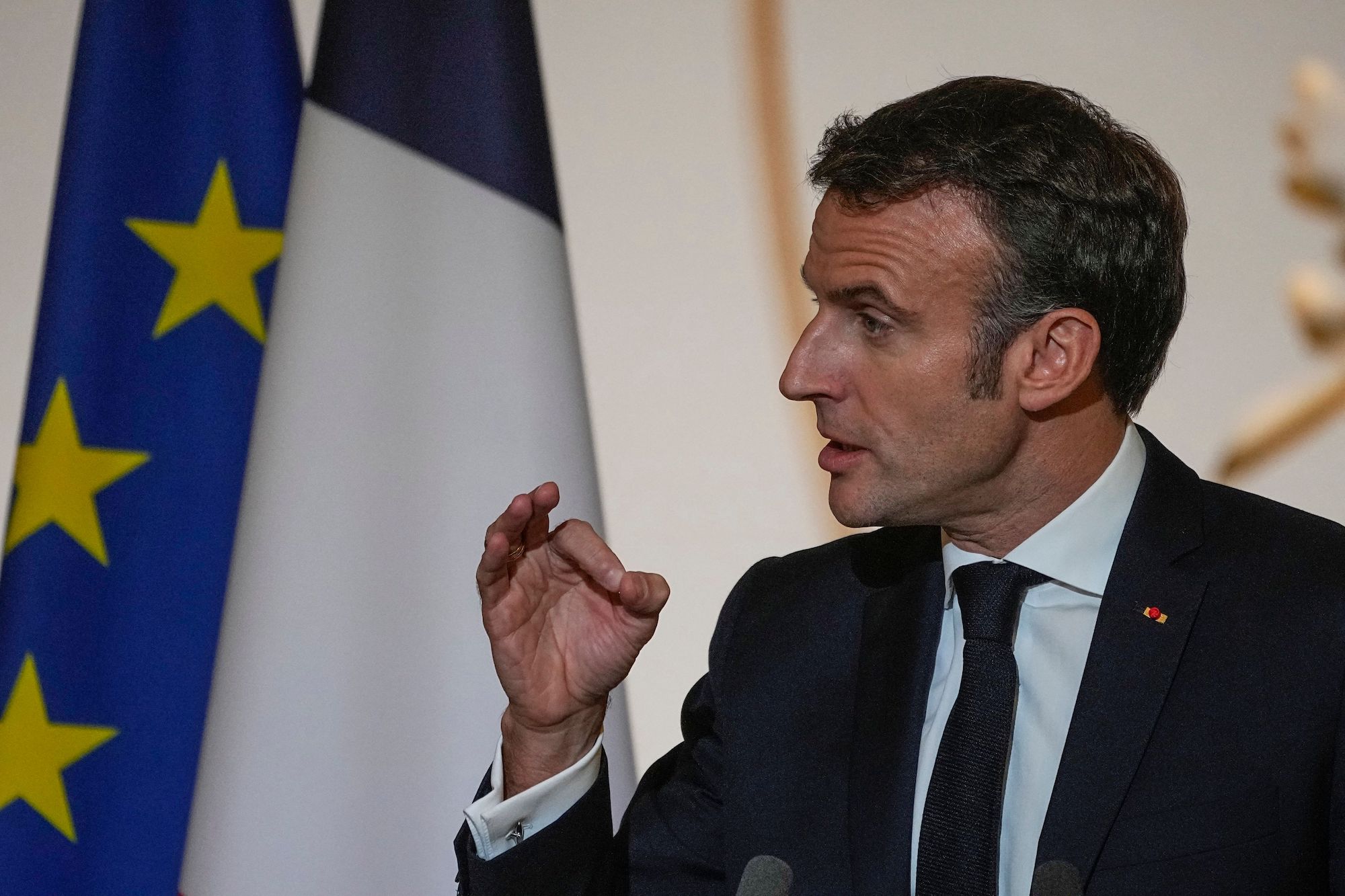 Sulmet me raketa ruse, Macron: Krime lufte kundër infrastrukturës civile