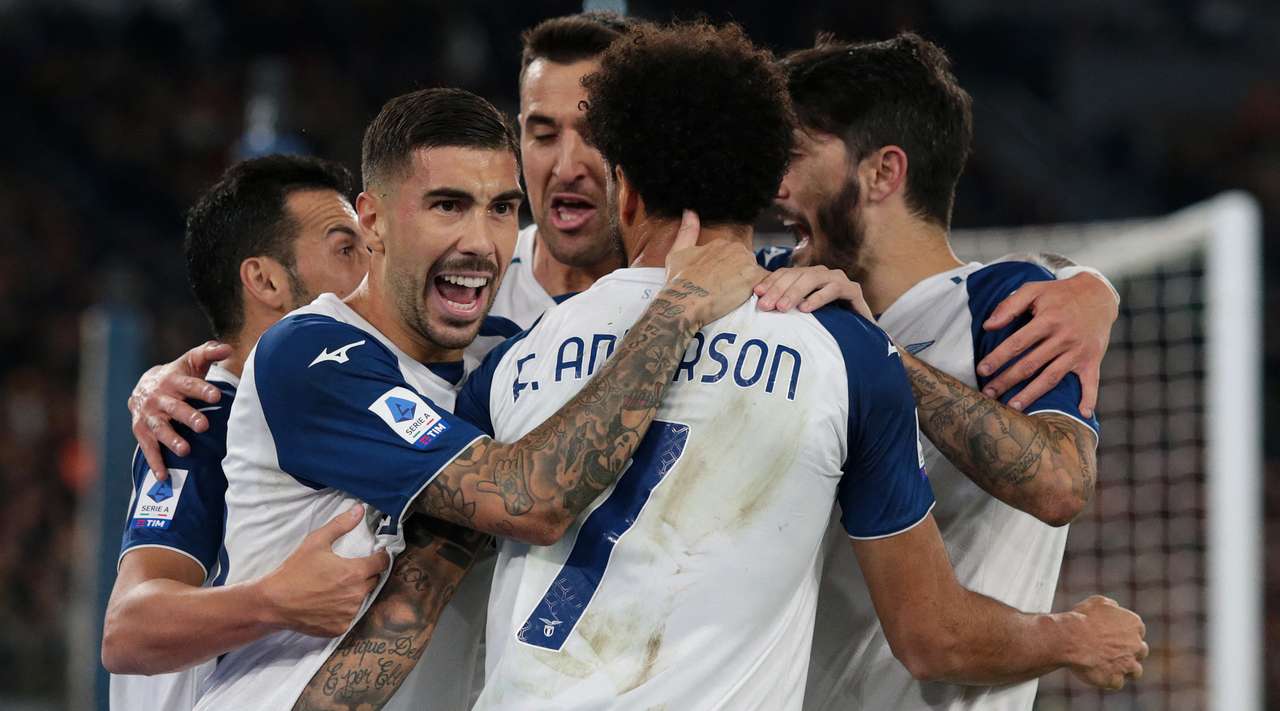 VIDEO/ Lazio fiton derbin me Romën
