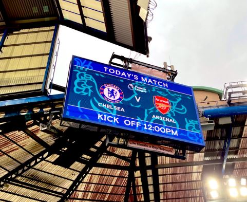 FORMACIONET/ Broja në bankinë në derbin e Londrës, si rreshtohet Chelsea dhe Arsenali