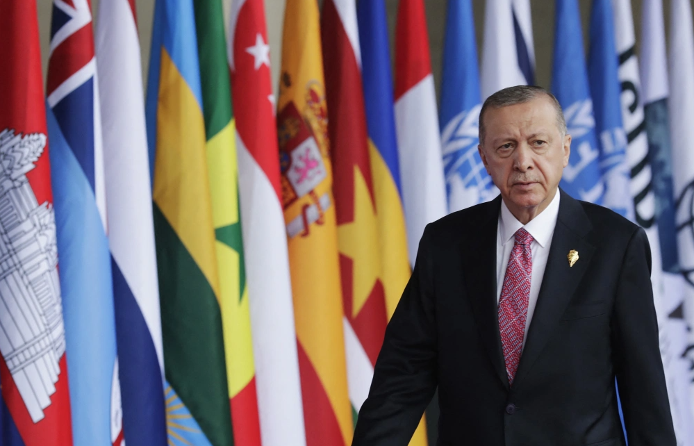 Bloomberg jep alarmin: Erdogan, jashtë kontrollit, në Egje mund të “plasë” në çdo moment