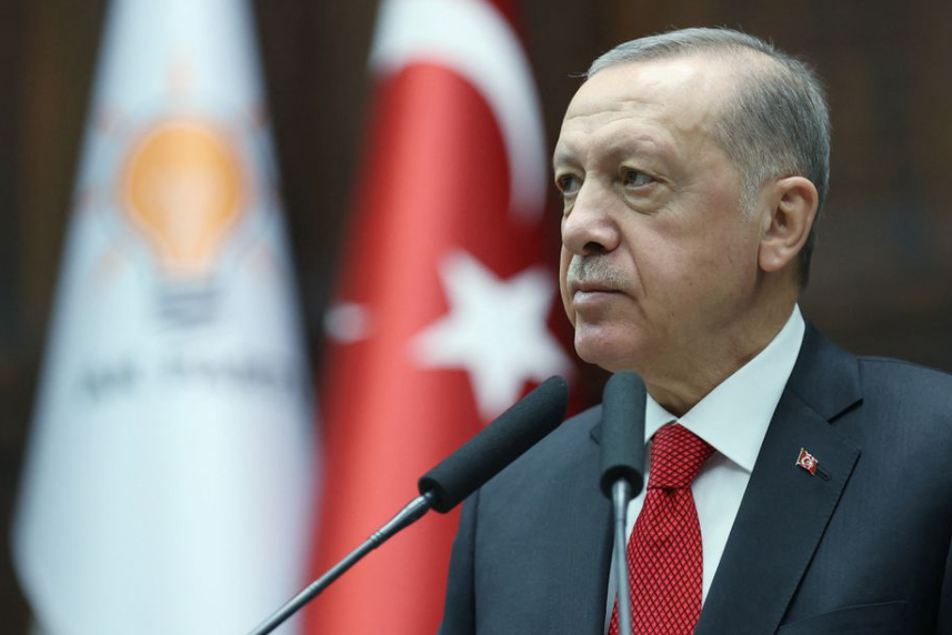 Erdogan: Tërheqja e Rusisë nga Kherson është një hap pozitiv