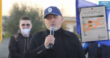 Petrit Doda pranon mandatin e Alfred Rushajt, dorëzon formularin në KQZ