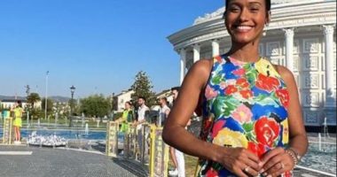 FOTOJA më e ëmbël/ Andresa shfaqet për herë të parë krah partnerit me barkun e rrumbullakosur