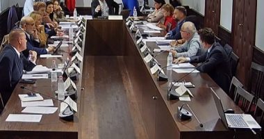 “Ka dhe biznesmenë këtu që bëjnë vulgarin,” plas sherri mes deputetëve te “Ekonomia”