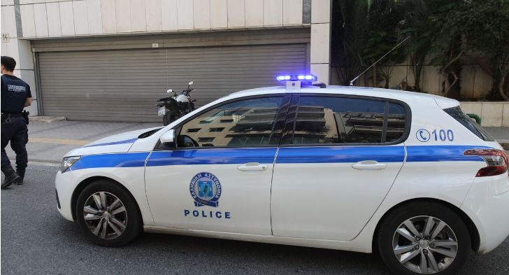 Kapet shqiptari në Greqi, tentoi të dhunonte gruan