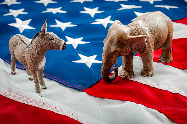Elefanti dhe gomari, pse përdoren këto dy simbole në politikën amerikane