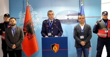 “Tentakulat”, Drejtori i policisë së Tiranës: 15 të arrestuar për drogë, mes tyre edhe një vajzë