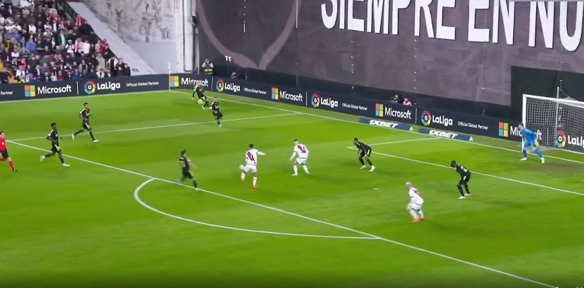 VIDEO/ Shokohet Reali, Rayo Valleciano në avantazh