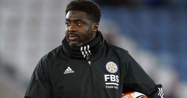 Kolo Toure “rikthehet” në fushën e blertë, merr drejtimin e klubit të njohur në Championship