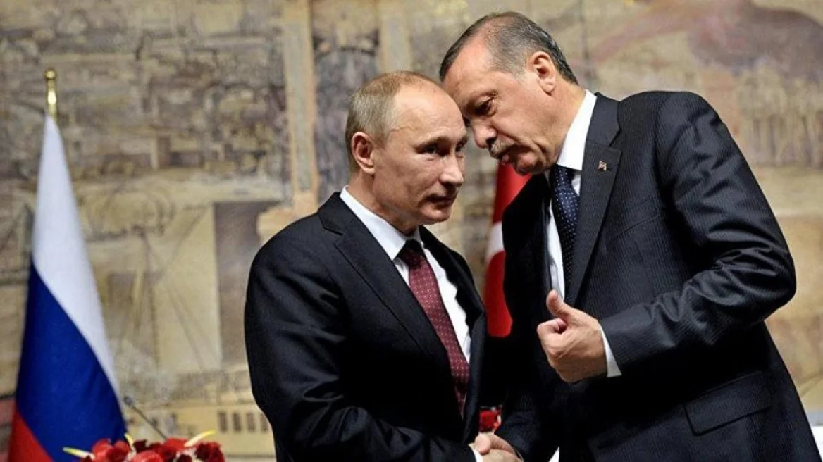 Putin bisedë telefonike me Erdogan, në tryezë marrëveshja e grurit dhe nevoja për negociata